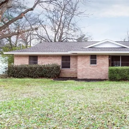 Buy this 3 bed house on 210 Yorke St in Mount Pleasant, Texas