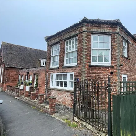 Rent this 3 bed house on Spring Road in Market Weighton, YO43 3JG