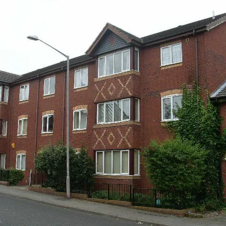 Rent this 1 bed apartment on Sue's Fish Bar in Skerry Hill, Mansfield Woodhouse