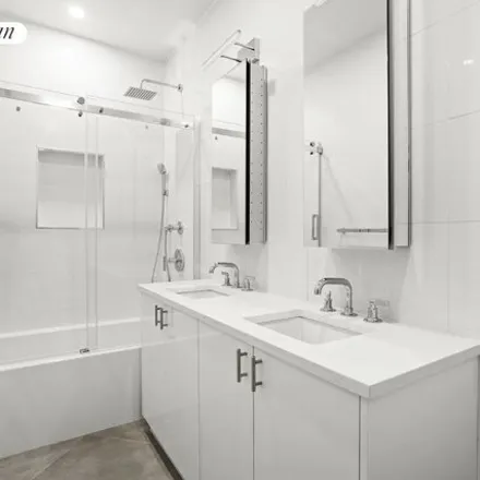 Image 7 - 378 Jefferson Avenue, New York, NY 11221, USA - House for rent