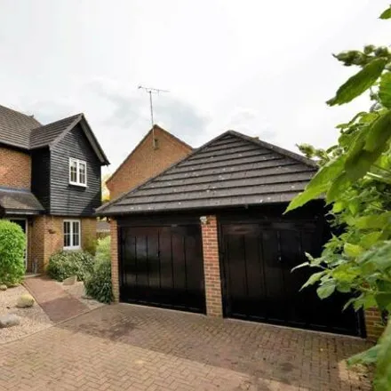 Buy this 3 bed house on Pleasant Drive in Billericay, CM12 0JL