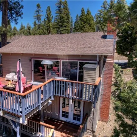 Image 5 - 842 Tehama Drive, Moonridge, Big Bear Lake, CA 92315, USA - House for sale