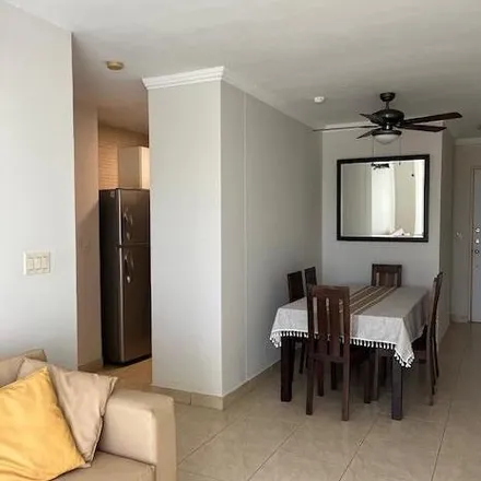 Rent this 2 bed apartment on Hunter Douglas in Avenida Santos Jorge, Albrook
