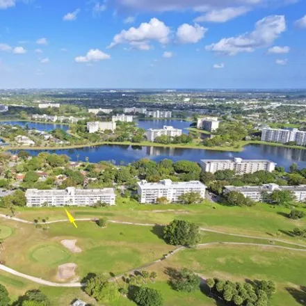 Buy this 1 bed condo on Palm Aire Country Club in 2600 North Palm Aire Drive, Pompano Beach