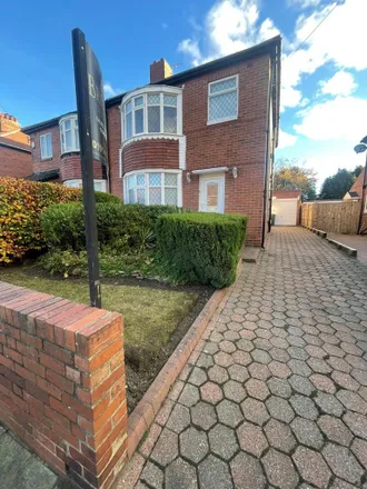 Rent this 3 bed duplex on Marsden Road in South Shields, NE34 6DX