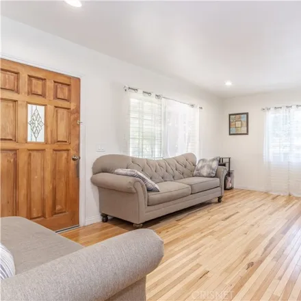 Image 6 - 22057 Cohasset Street, Los Angeles, CA 91303, USA - House for sale