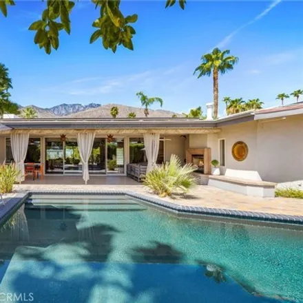 Image 2 - 1372 Driftwood Drive, Palm Springs, CA 92264, USA - House for rent