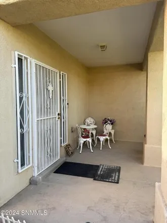 Image 2 - 5177 Granite Street, Las Cruces, NM 88012, USA - House for sale