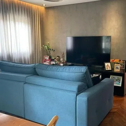 Buy this 3 bed apartment on Rua Rosa Gaeta Lázara in Vila Olímpia, São Paulo - SP