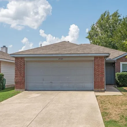 Buy this 3 bed house on 2325 Southway in Denton, TX 76207