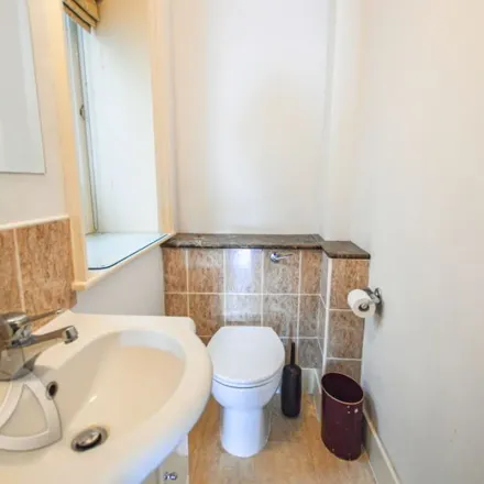 Image 4 - North Gate, Prince Albert Road, London, NW8 7RU, United Kingdom - Apartment for rent