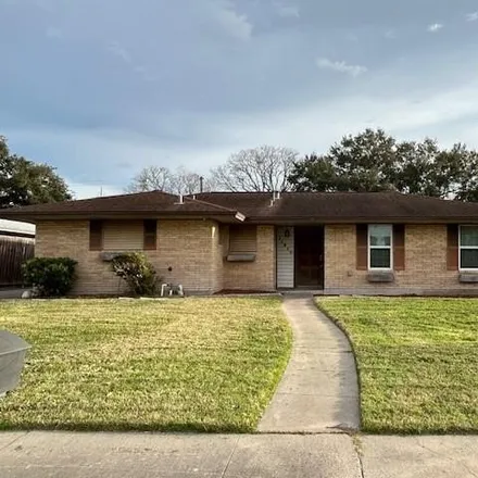 Rent this 3 bed house on 11910 Mesa Avenue in Corpus Christi, TX 78410
