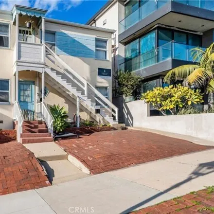 Image 4 - 323;325 Marine Avenue, Manhattan Beach, CA 90266, USA - Apartment for sale