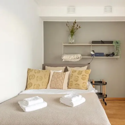 Rent this 1 bed apartment on Sundbyberg in Järnvägsgatan, 172 32 Sundbybergs kommun