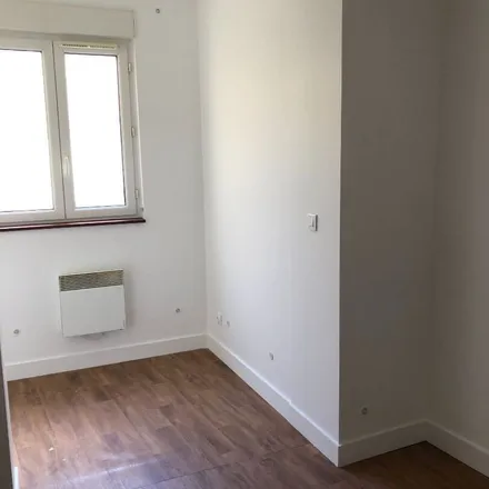 Rent this 3 bed apartment on 5 Rue Francin in 33800 Bordeaux, France