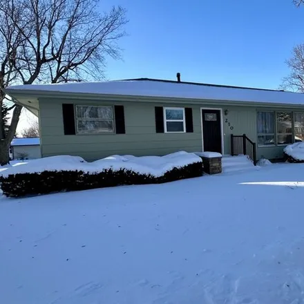 Buy this 3 bed house on 240 East Oakland Avenue in Luverne, MN 56156