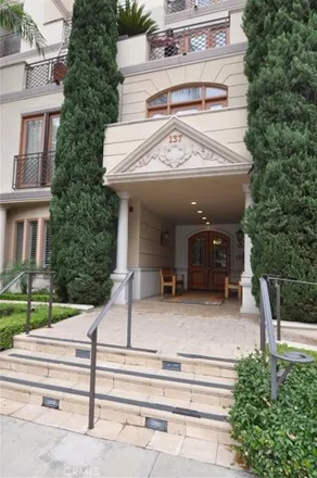 Rent this 2 bed condo on 137 South Spalding Drive in Beverly Hills, CA 90212