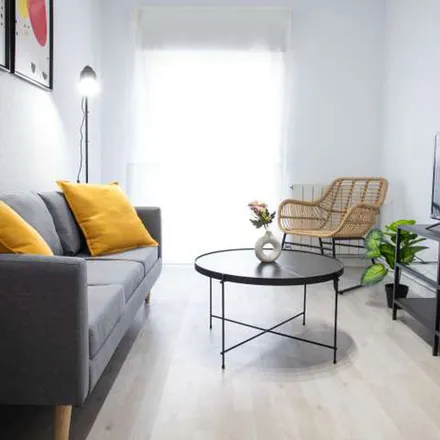 Rent this 3 bed apartment on Calle de Castilla la Vieja in 1 A, 28941 Fuenlabrada