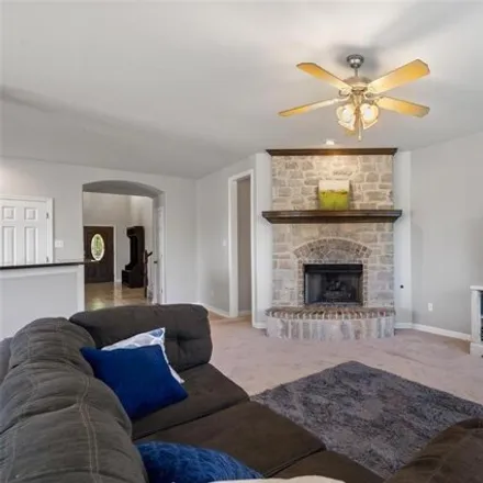 Image 6 - 18944 Canyon Sage Lane, Pflugerville, TX 78660, USA - House for sale