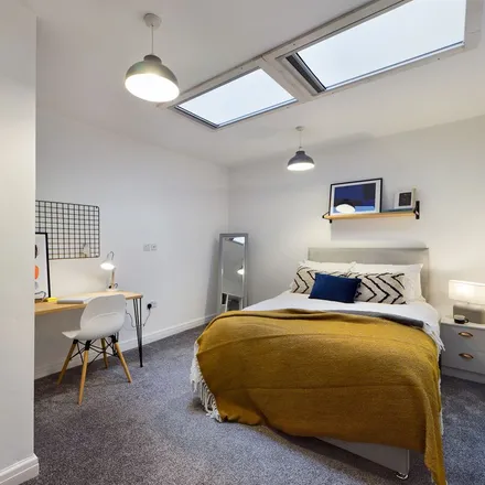 Rent this 1 bed apartment on Kensington Garage in 163 Kensington, Liverpool
