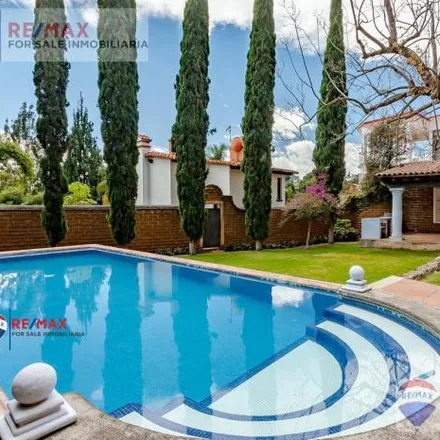 Buy this 5 bed house on Hotel Racquet Cuernavaca in Avenida General Francisco Villa 100, Buena Vista