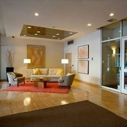 Image 5 - Brook House, 55 Pond Avenue, Brookline, MA 02120, USA - Apartment for rent