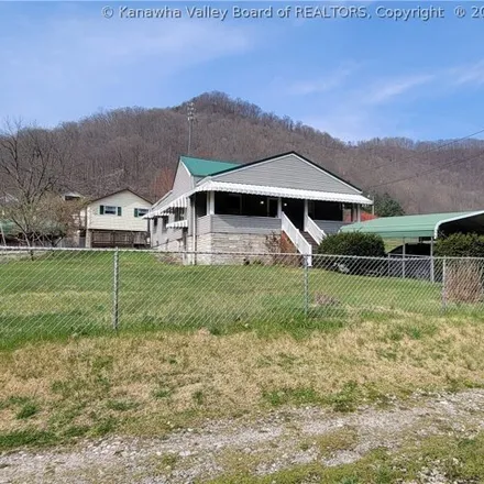 Buy this 3 bed house on 101 Sharon Hill Road in Sharon, Kanawha County