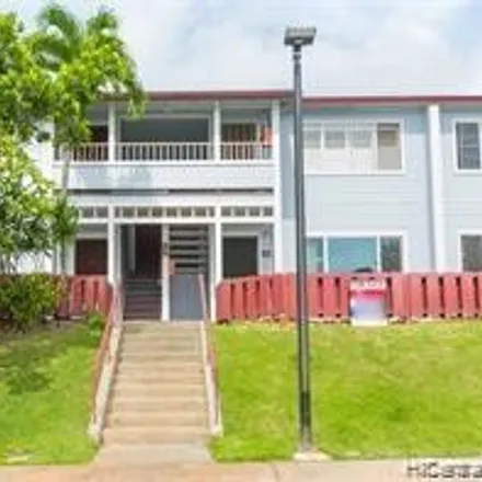 Rent this 2 bed townhouse on Makakilo Drive in Kapolei, HI 96707