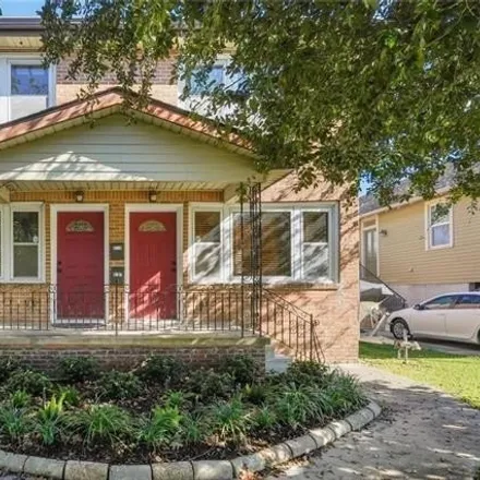 Rent this 2 bed house on 5861 Colbert Street in Lakeview, New Orleans