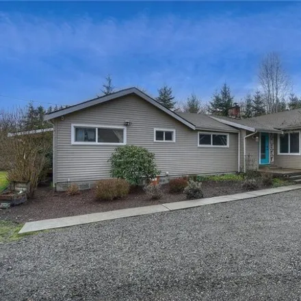 Buy this 3 bed house on 11812 120th Avenue East in South Hill, WA 98374