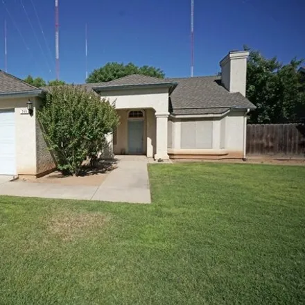 Buy this 4 bed house on 759 North Fordham Avenue in Clovis, CA 93611