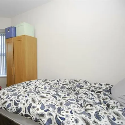 Image 2 - 6 Wolsdon Place, Plymouth, PL1 5EQ, United Kingdom - Room for rent