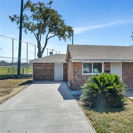 Buy this 3 bed house on 2416 Lester Street in Harvey, Jefferson Parish