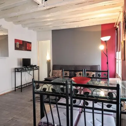 Rent this 2 bed apartment on 8 Rue des Anglais in 75005 Paris, France