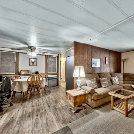 Image 7 - D Street, South Lake Tahoe, CA 96158, USA - Apartment for sale