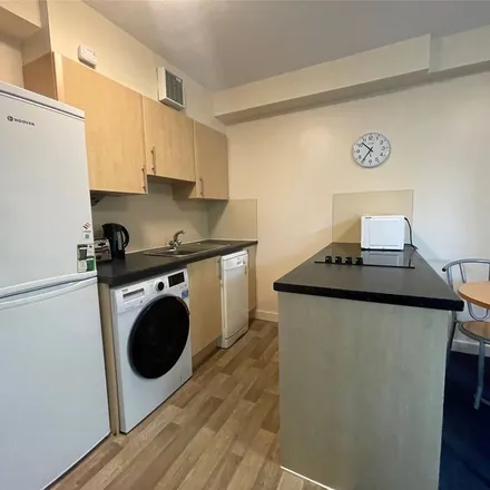 Rent this 3 bed apartment on 39 Hoopern Street in Exeter, EX4 4LU