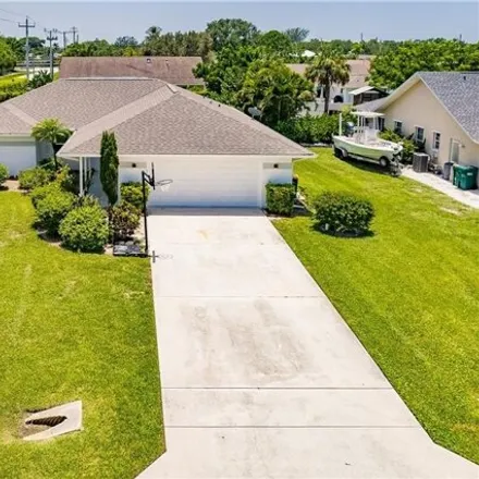 Rent this 3 bed house on Euclid Avenue in Willoughby Acres, Collier County