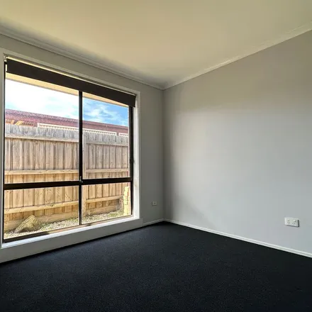Image 6 - Intervale Drive, Wyndham Vale VIC 3024, Australia - Apartment for rent