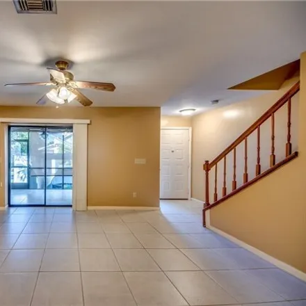 Image 6 - 17098 Golfside Circle, Forest Island Park, Lee County, FL 33908, USA - Townhouse for sale