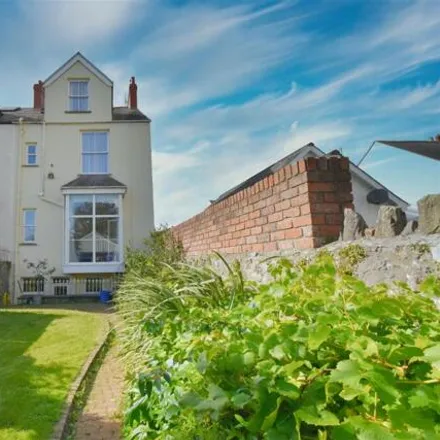 Buy this 6 bed townhouse on Picton Road in Tenby, SA70 7DP