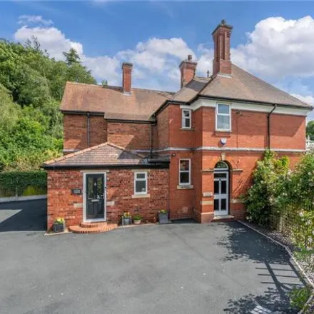 Buy this 4 bed house on School Lane in Telford, Shropshire