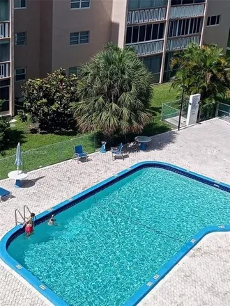 Rent this 1 bed condo on 319 NE 14th Ave Apt 604 in Hallandale Beach, Florida