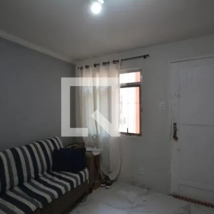 Buy this 1 bed apartment on Escola Municipal Professor Augusto Motta in Rua Bento Cardoso 140, Penha Circular