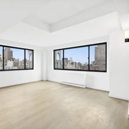 Rent this 2 bed apartment on 200 East 87th Street in New York, NY 10028
