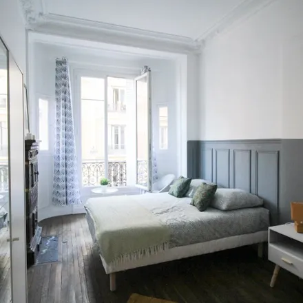 Image 1 - 4 Rue Jean François Lépine, 75018 Paris, France - Apartment for rent