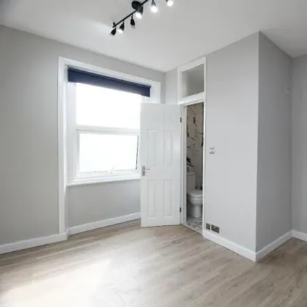 Rent this studio apartment on 41 Loraine Road in London, N7 6HB