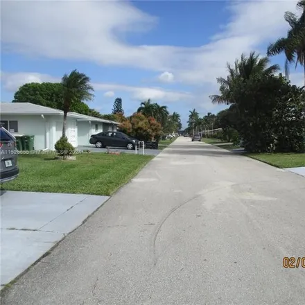 Image 2 - 5093 Northwest 58th Street, Tamarac, FL 33319, USA - House for rent
