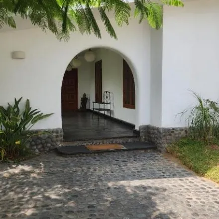 Buy this 3 bed house on José León Barandiaran Avenue 498-A in La Molina, Lima Metropolitan Area 15026