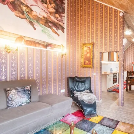 Rent this 8 bed house on Marienkapelle Kinheim in Zum Mont Royal, 54538 Kinheim