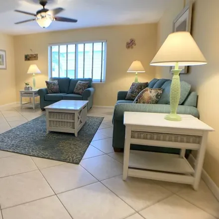 Image 2 - Key Colony Beach, FL, 33051 - Condo for rent